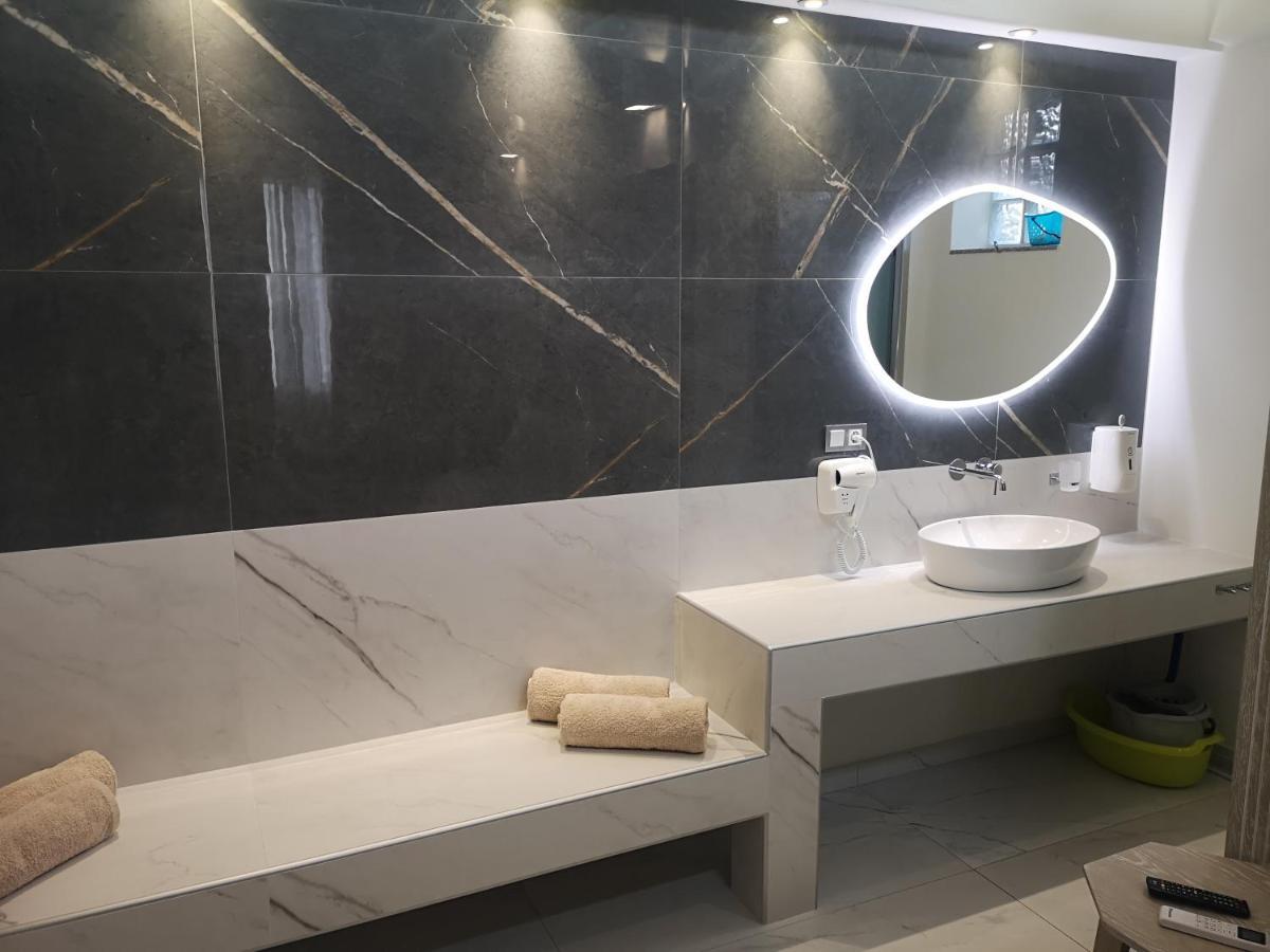 Amalia Deluxe Villas Vrasná Zewnętrze zdjęcie